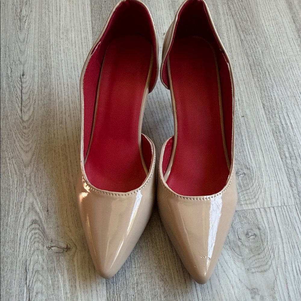 Chic Beige Patent Leather Heels